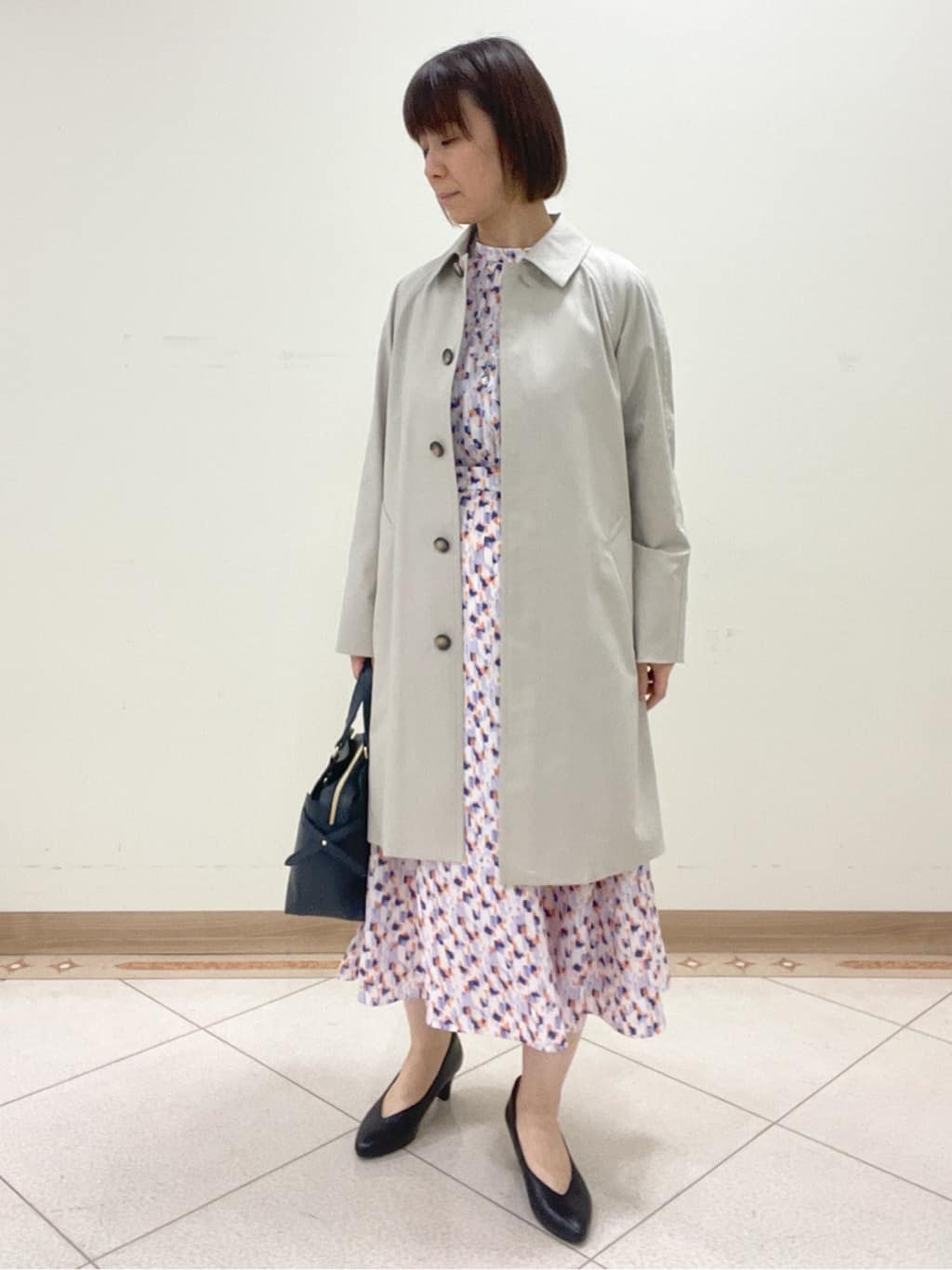 hanaさんの「Reflect｜◆【マシンウォッシュ可／セットアップ可】パフスリーブプリントブラウス」を使ったコーディネート