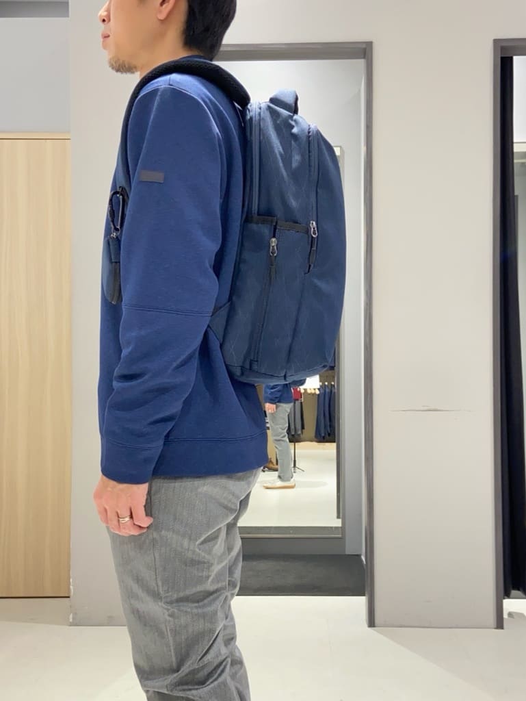 わいずみさんの「TAKEO KIKUCHI｜【全7サイズ&times;8色展開！】トップマルチヘリンボン パンツ」を使ったコーディネート