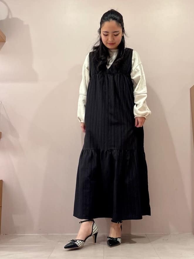 のはらっちょさんの「ESPERANZA｜スパンコールセパレートパンプス」を使ったコーディネート