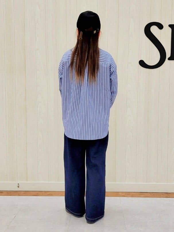 nanahachiさんの「SHOO･LA･RUE｜◆【洗える/S-LL】シーズン問わず合わせやすい ベーシックカラーシャツ」を使ったコーディネート