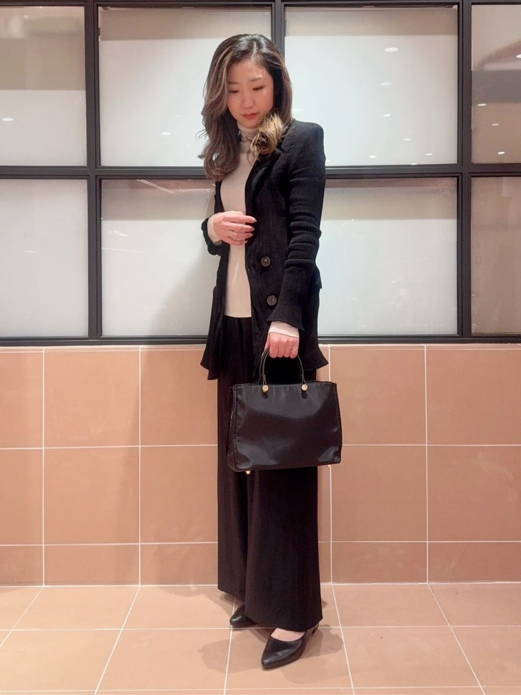 kaoriさんの「ESPERANZA｜《定番》晴雨兼用クッションフラットパンプス」を使ったコーディネート