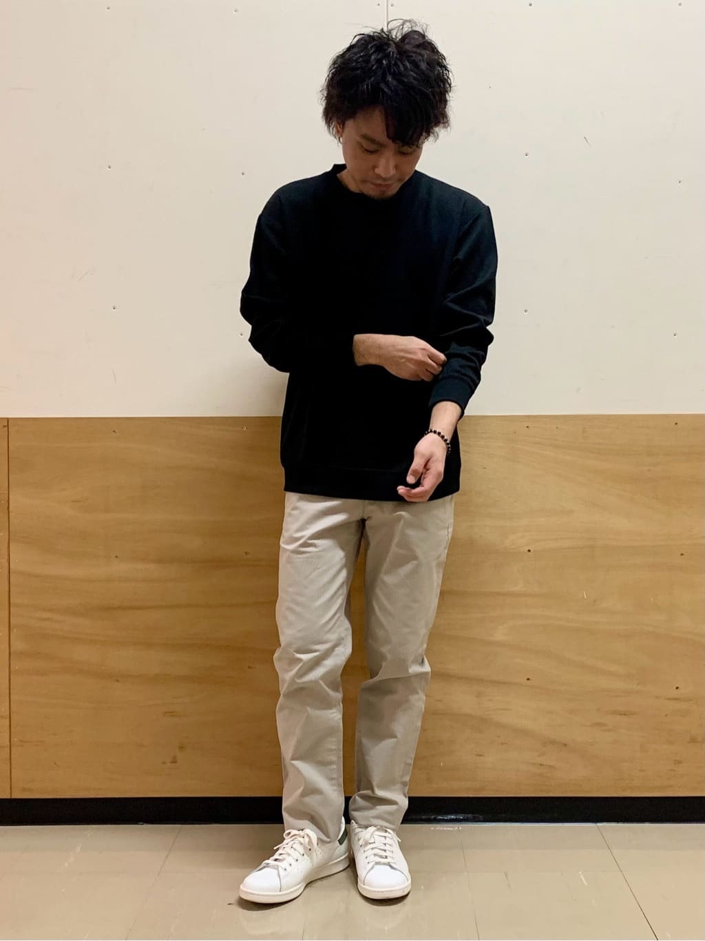 MATUさんの「THE SHOP TK｜【オールシーズン穿ける！】7DAYSストレッチへリンボンパンツ　ON&hArr;OFF兼用」を使ったコーディネート