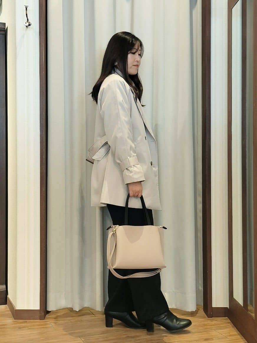 chami さんの「SHOO･LA･RUE｜◆【S-LL/防花粉/撥水】ミドル丈トレンチコート」を使ったコーディネート