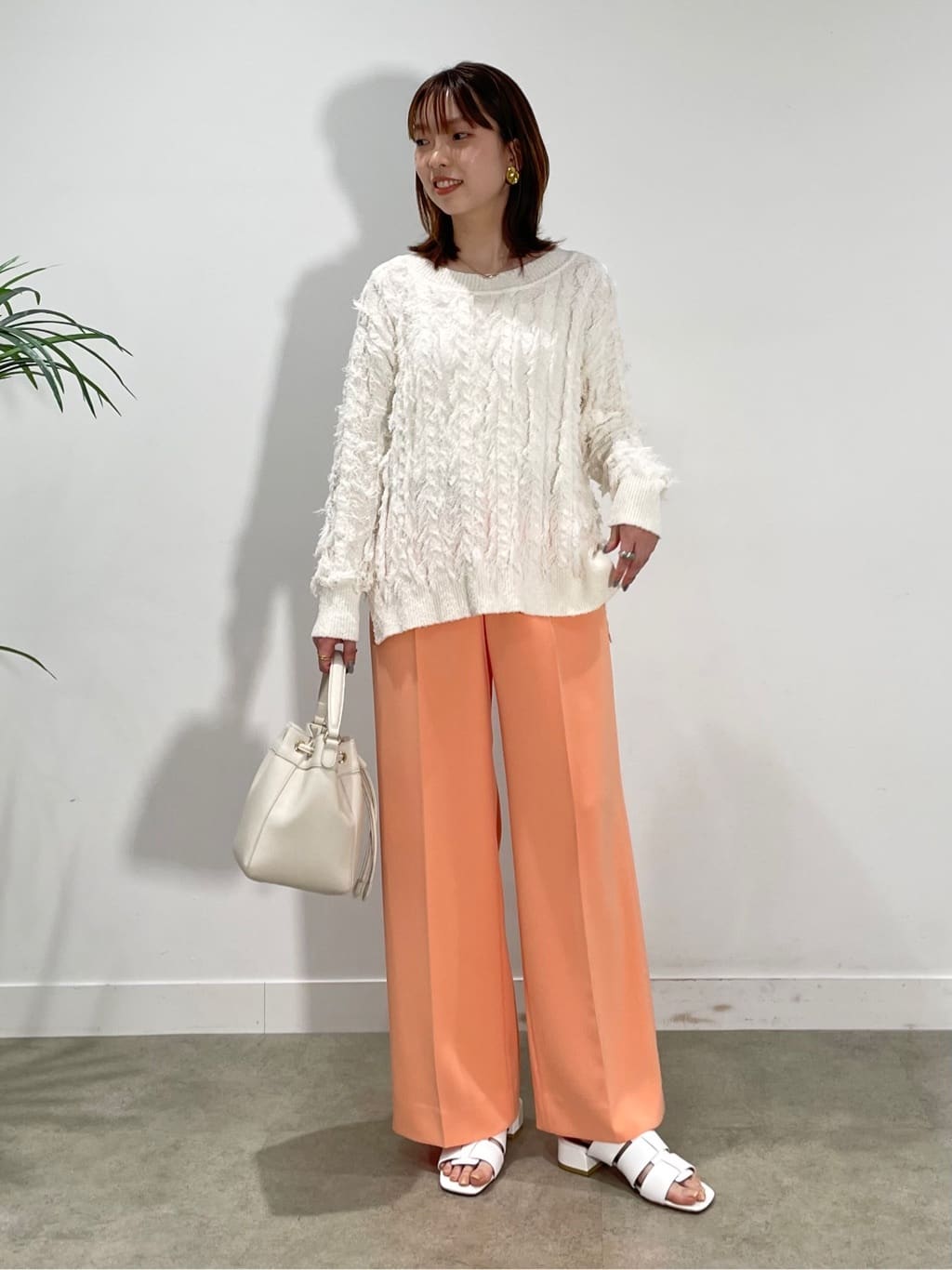 ねねさんの「INDIVI｜◆【洗える】フリンジ ジャカードニット」を使ったコーディネート