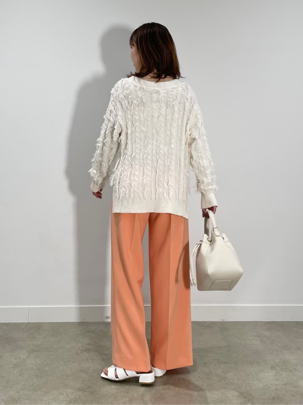 ねねさんの「INDIVI｜◆【洗える】フリンジ ジャカードニット」を使ったコーディネート