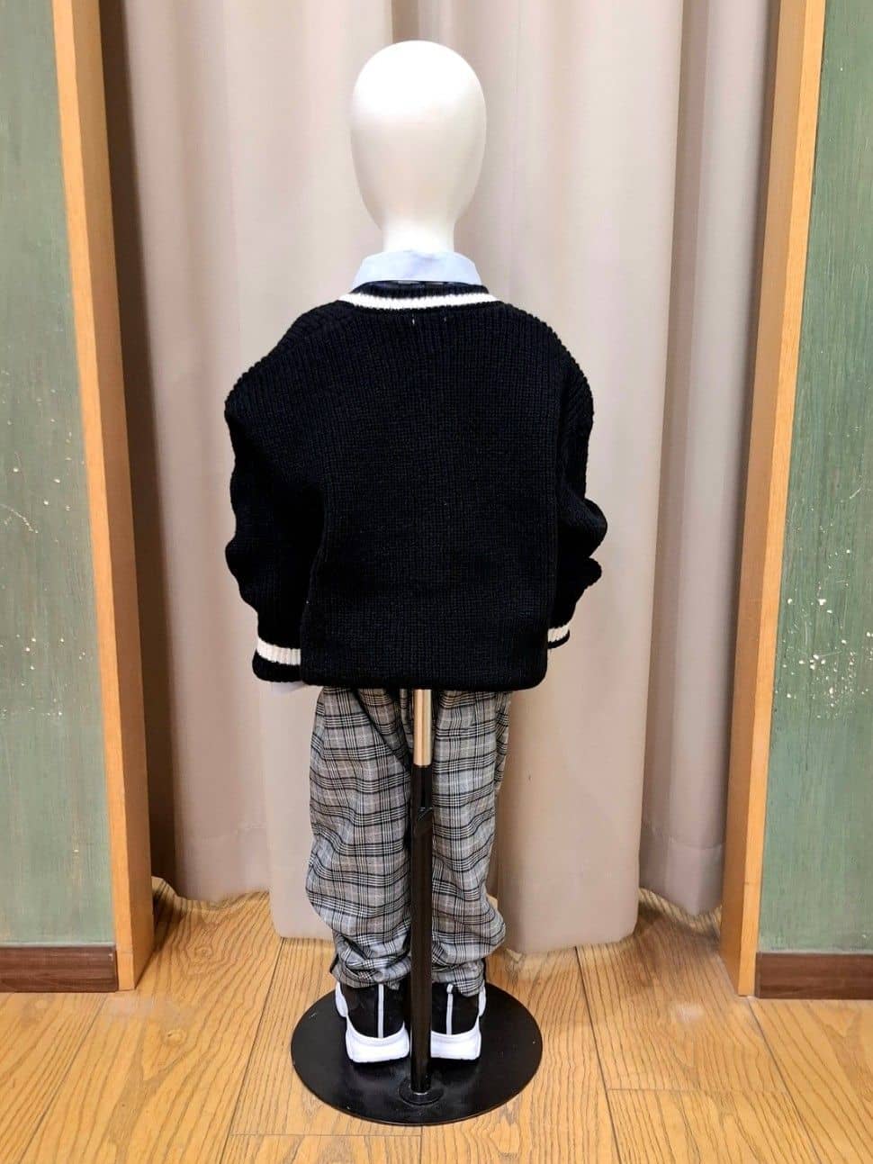 haruさんの「SHOO･LA･RUE｜◆【100-140cm/プチセレ】蝶ネクタイ付きシャツ」を使ったコーディネート