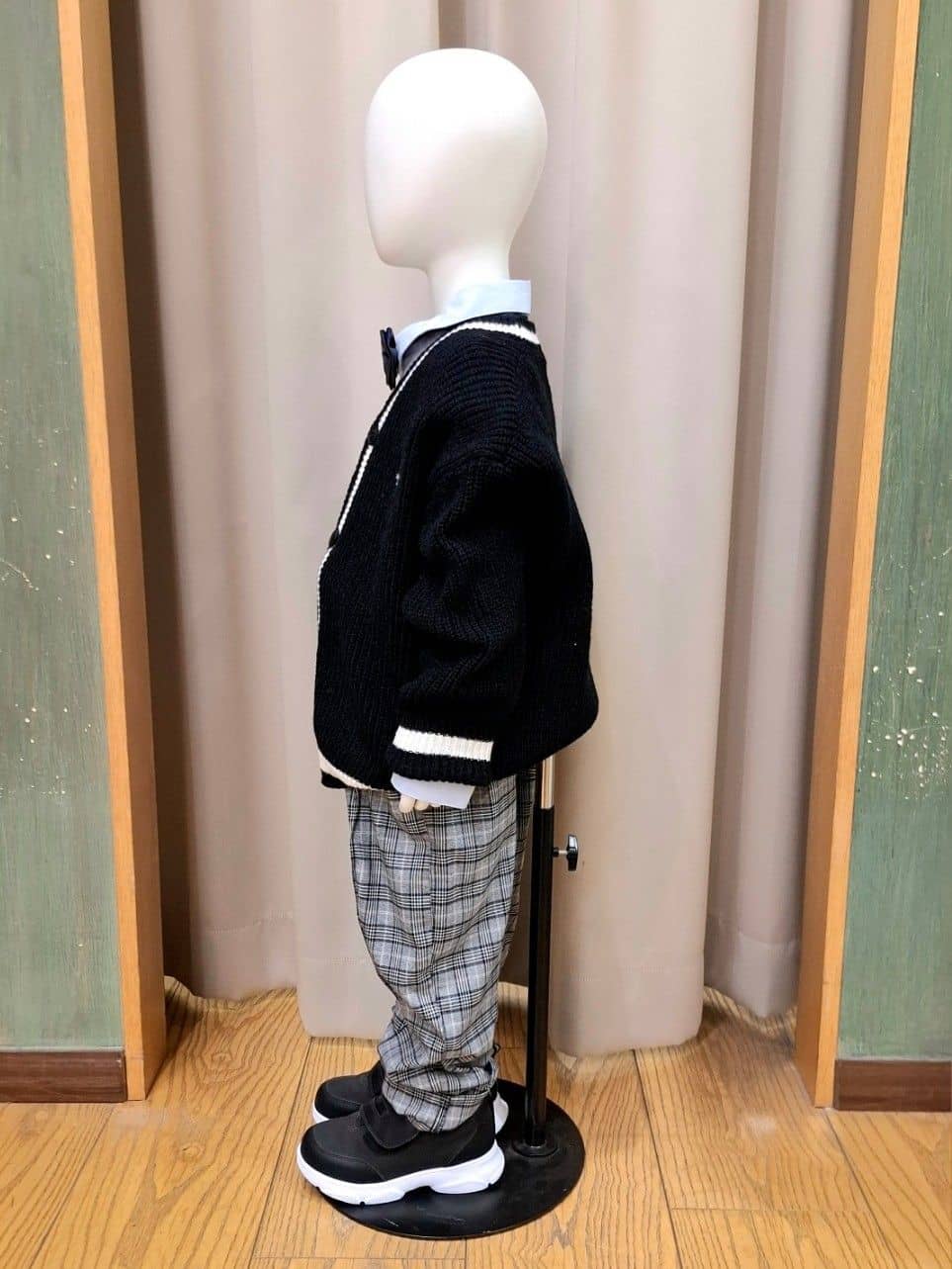 haruさんの「SHOO･LA･RUE｜◆【100-140cm/プチセレ】蝶ネクタイ付きシャツ」を使ったコーディネート