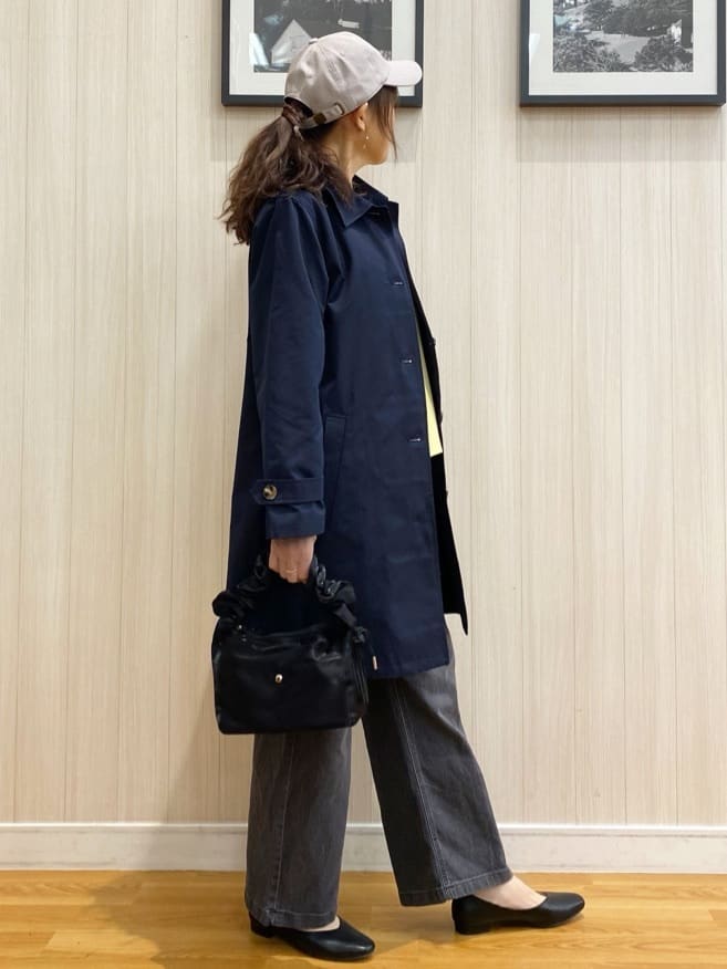 natsuさんの「SHOO･LA･RUE｜◆【S-LL/撥水/防花粉】オンにもオフにも ステンカラーコート」を使ったコーディネート