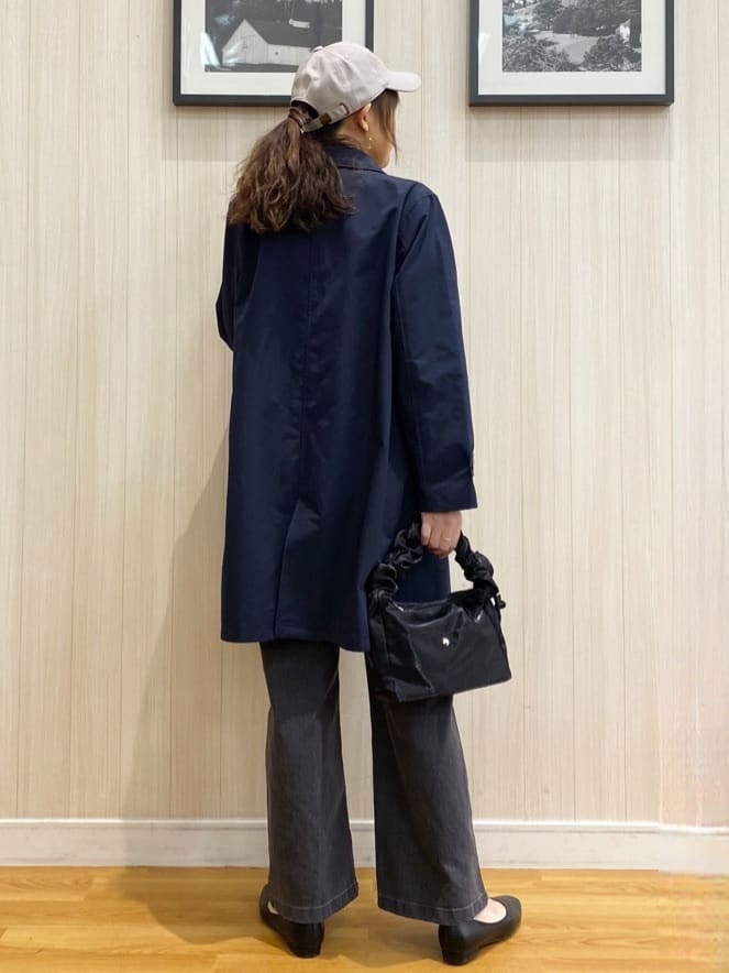 natsuさんの「SHOO･LA･RUE｜◆【S-LL/撥水/防花粉】オンにもオフにも ステンカラーコート」を使ったコーディネート