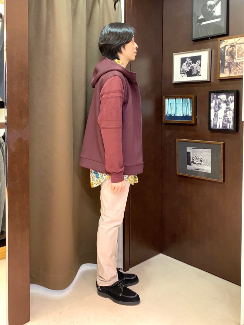 コバヤシさんの「TAKEO KIKUCHI｜【Made in JAPAN】播州織 ヘリンボン ストレート パンツ」を使ったコーディネート