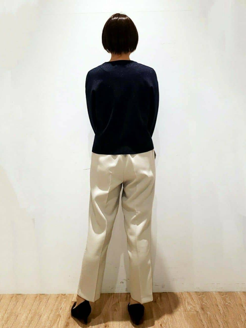 SHIMAKOさんの「OPAQUE.CLIP｜◆《SS-LLsize》美脚ストレッチイージーテーパードパンツ【洗濯機洗い可】」を使ったコーディネート