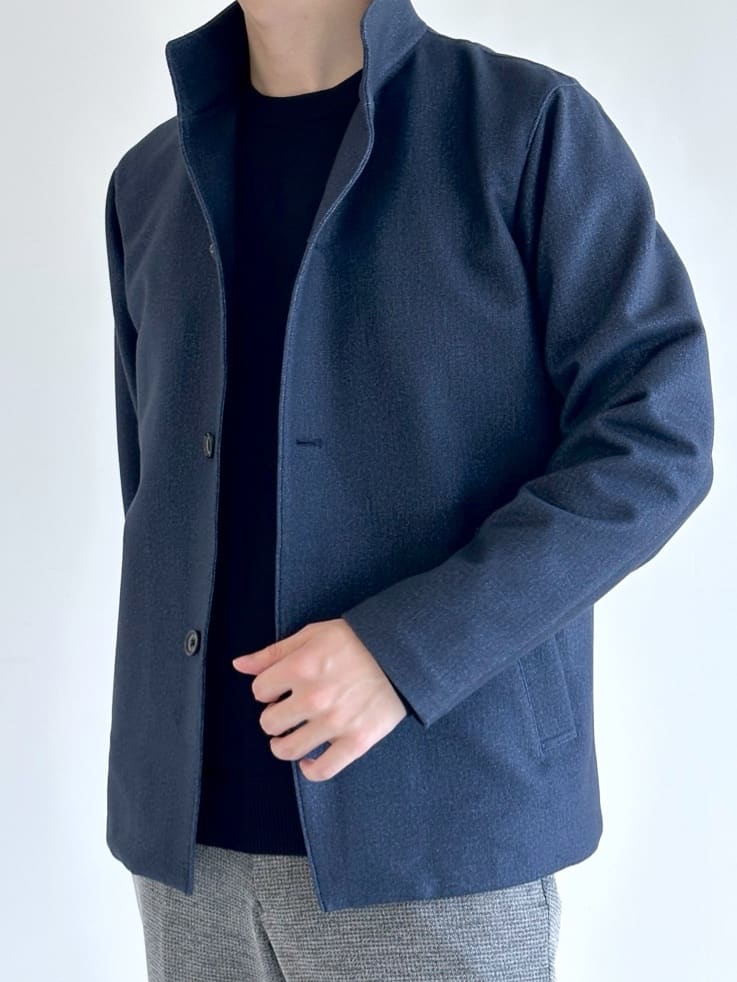 イッシーさんの「TAKEO KIKUCHI｜【DOWN FABRIC】ダウンファブリック スタンドカラーブルゾン」を使ったコーディネート