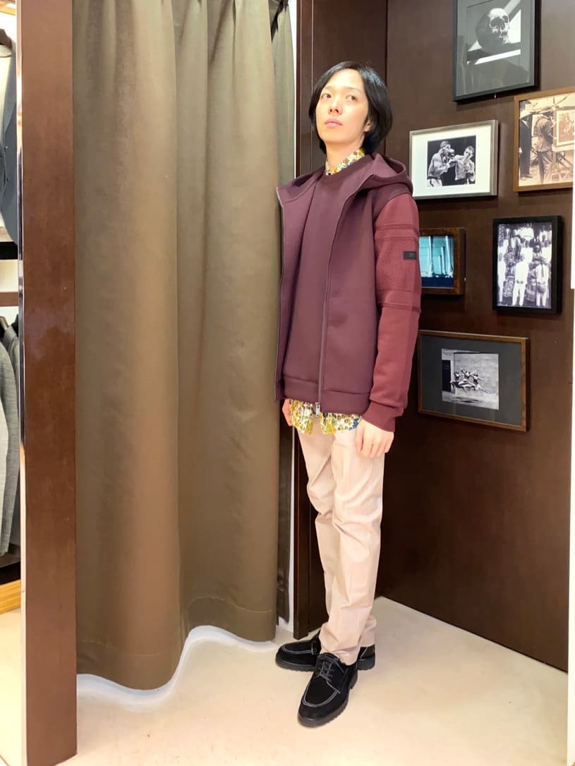 コバヤシさんの「TAKEO KIKUCHI｜【Made in JAPAN】播州織 ヘリンボン ストレート パンツ」を使ったコーディネート