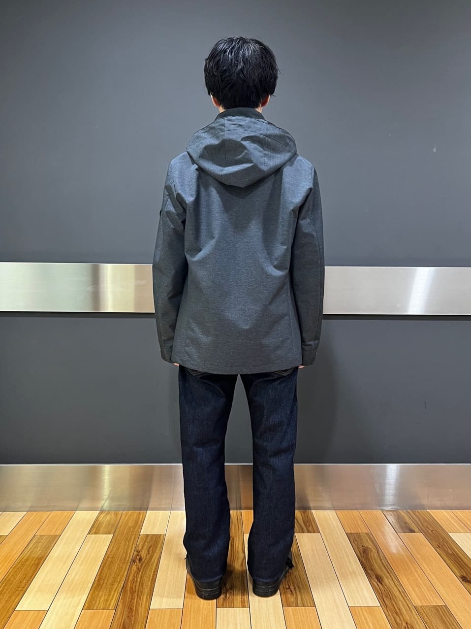 yutoさんの「TAKEO KIKUCHI｜【モンスターストレッチ】日本製 ワンウォッシュ デニムパンツ」を使ったコーディネート