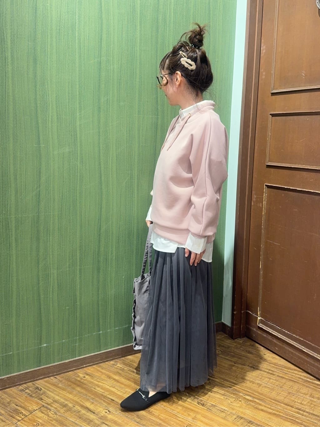 よっしーさんの「SHOO･LA･RUE｜」を使ったコーディネート