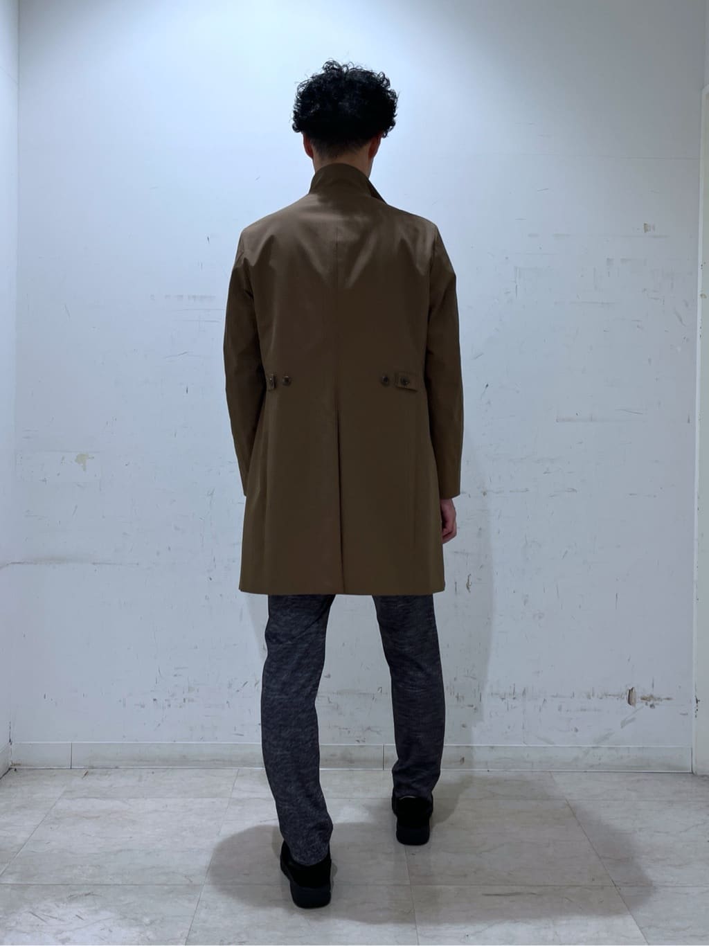 mutoさんの「TAKEO KIKUCHI｜【ONOFF対応】TRダブルニット ストレッチパンツ」を使ったコーディネート