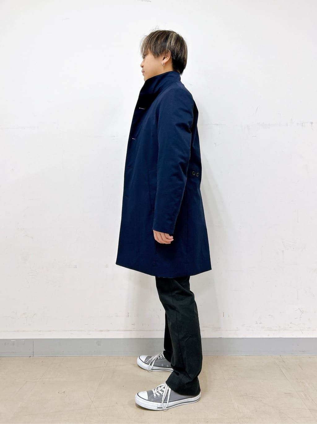 Hiroさんの「TAKEO KIKUCHI｜【Made in JAPAN】播州織 ストレッチ パンツ」を使ったコーディネート