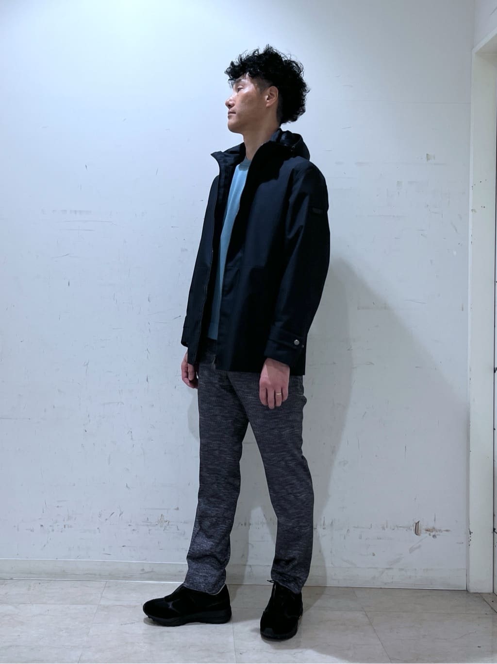 mutoさんの「TAKEO KIKUCHI｜【ONOFF対応】TRダブルニット ストレッチパンツ」を使ったコーディネート