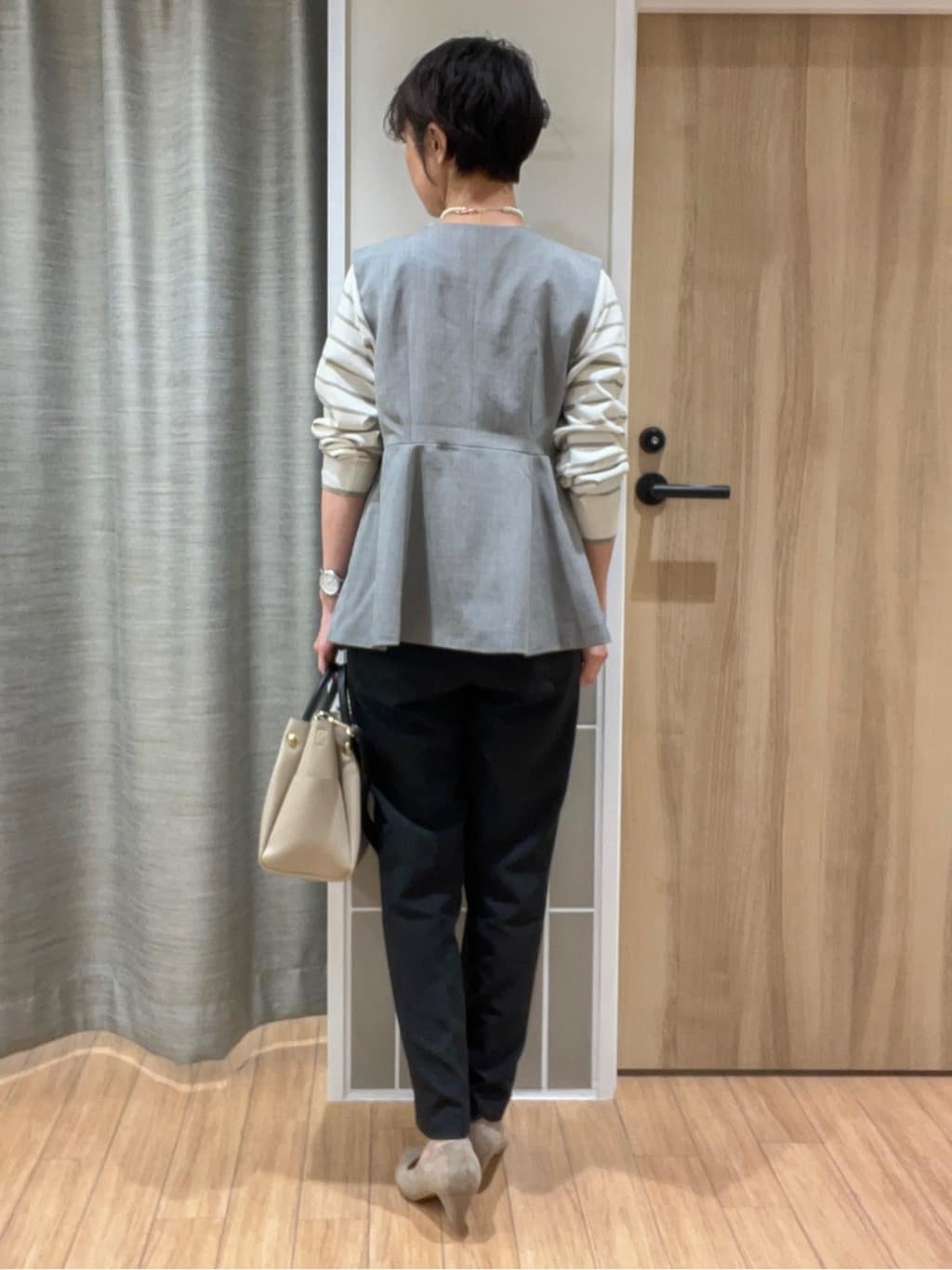 ヨッコさんの「grove｜【人間工学】つつまれフィットパンプス【入卒対応可】」を使ったコーディネート