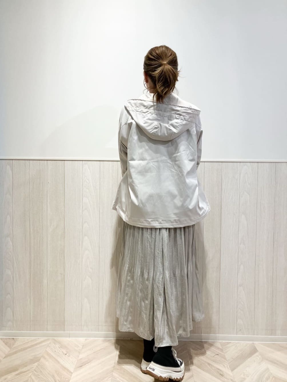 shokoさんの「SHOO･LA･RUE｜◆【洗える/S-LL/ちくちくしにくい】大人のための ロゴ入りスウェットライクニット」を使ったコーディネート