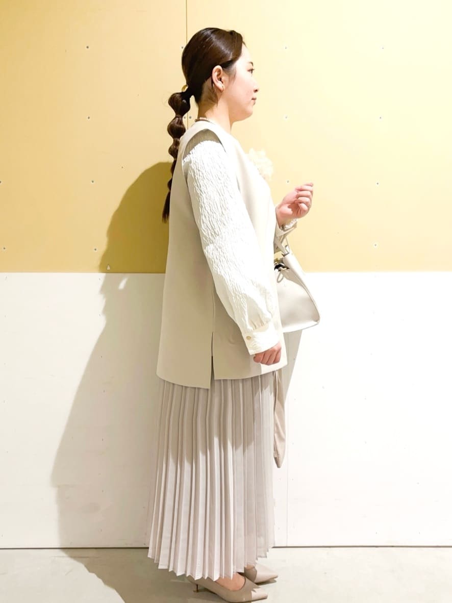 ゆきたぷさんの「OPAQUE.CLIP｜◆【A4サイズ対応】プリーツドロストショルダーバッグ」を使ったコーディネート