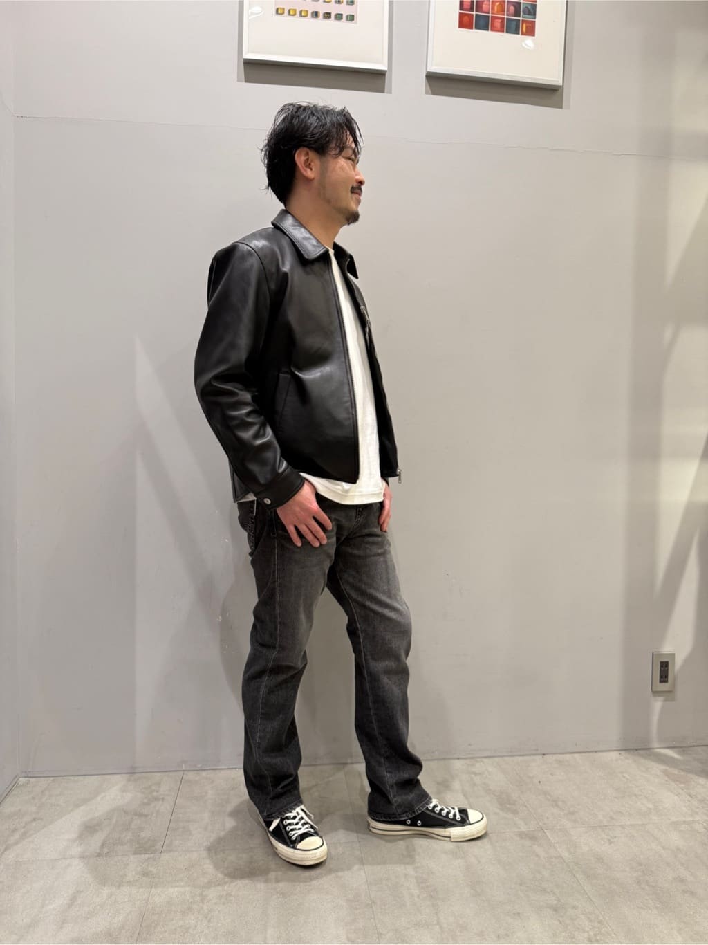 SHOTAさんの「TAKEO KIKUCHI｜【モンスターストレッチ】日本製 ウォッシュド デニムパンツ」を使ったコーディネート