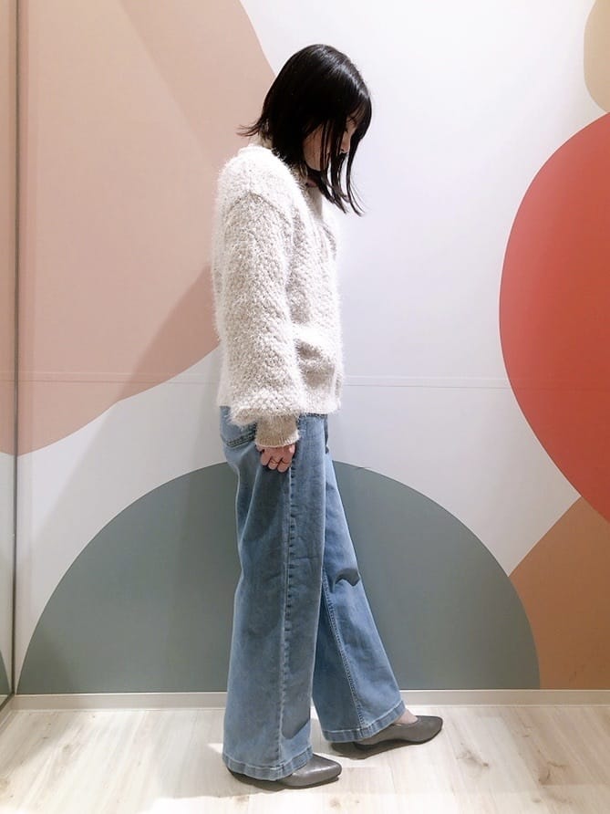 長女さんの「SHOO･LA･RUE｜◆【S-LL】チュール切替リブインナートップス」を使ったコーディネート