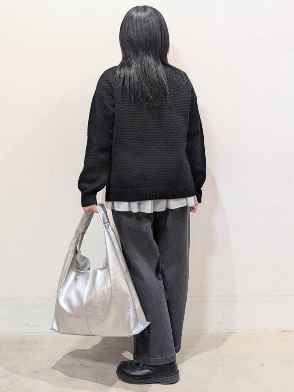 たぼく。さんの「SHOO･LA･RUE｜◆トライアングルトートバッグ」を使ったコーディネート