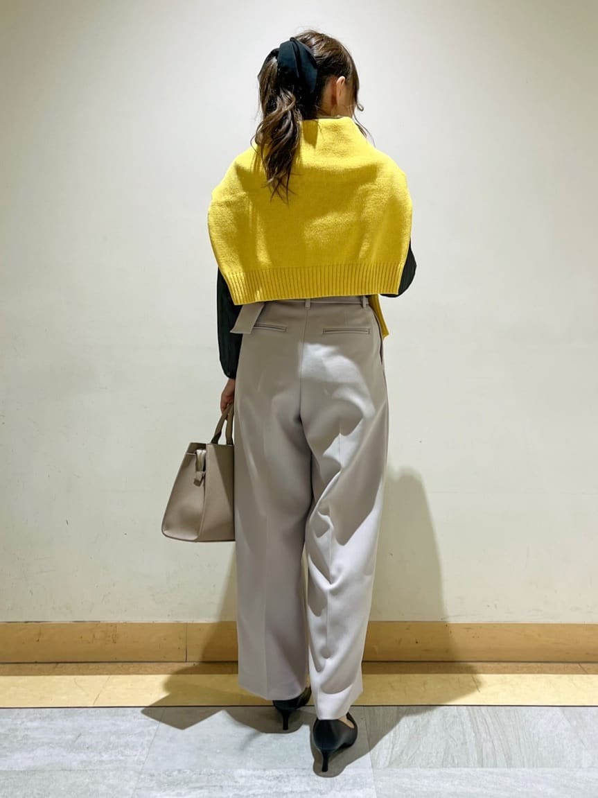 sattoさんの「UNTITLED｜◆ベルト付き2タックパンツ」を使ったコーディネート