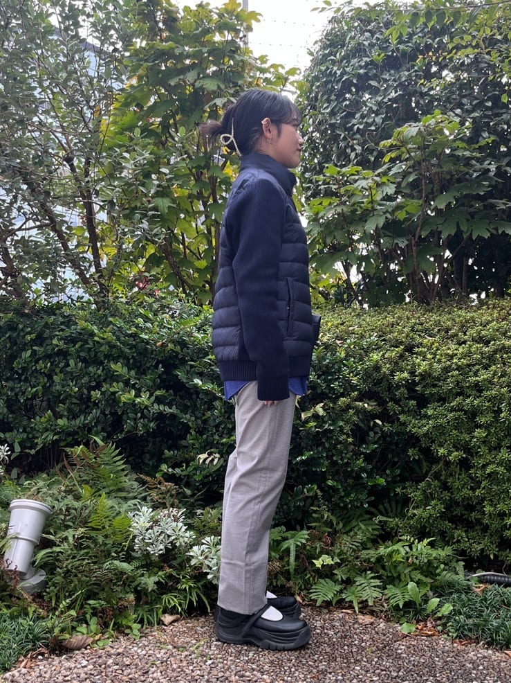 みちゃおさんの「TAKEO KIKUCHI｜【Made in JAPAN】播州織 ストレッチ パンツ」を使ったコーディネート