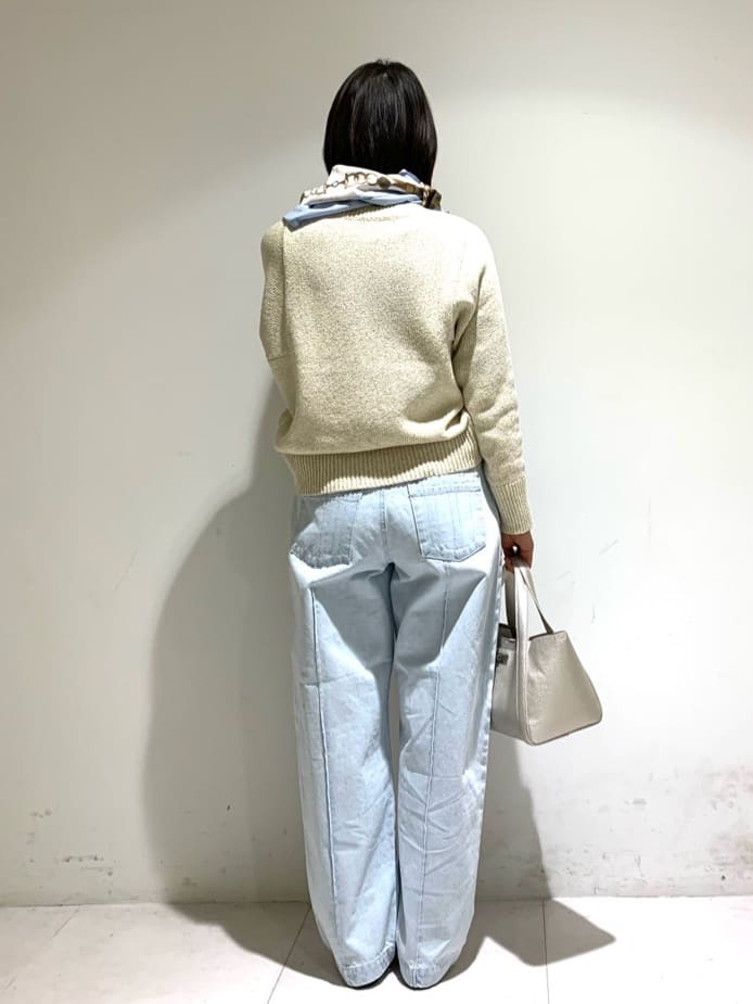 ちーさんの「UNTITLED｜◆カーブシルエット ワイドデニム」を使ったコーディネート
