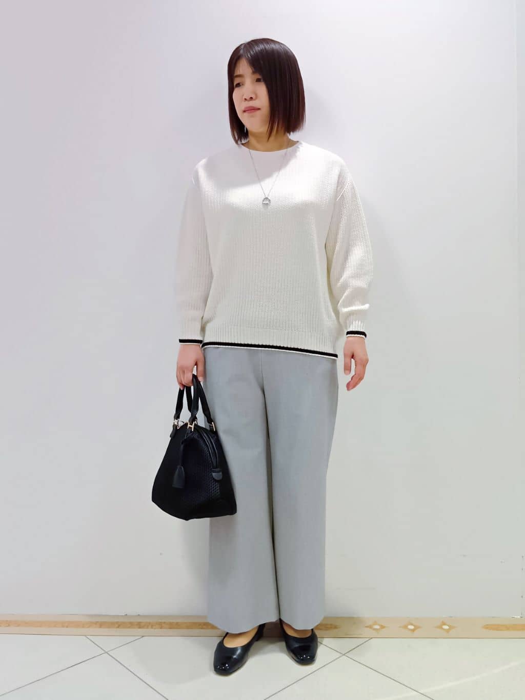 tomoさんの「Reflect｜◆【夏SALE／手洗い可／ホールガーメント（R）】ゆるシルエットニット」を使ったコーディネート