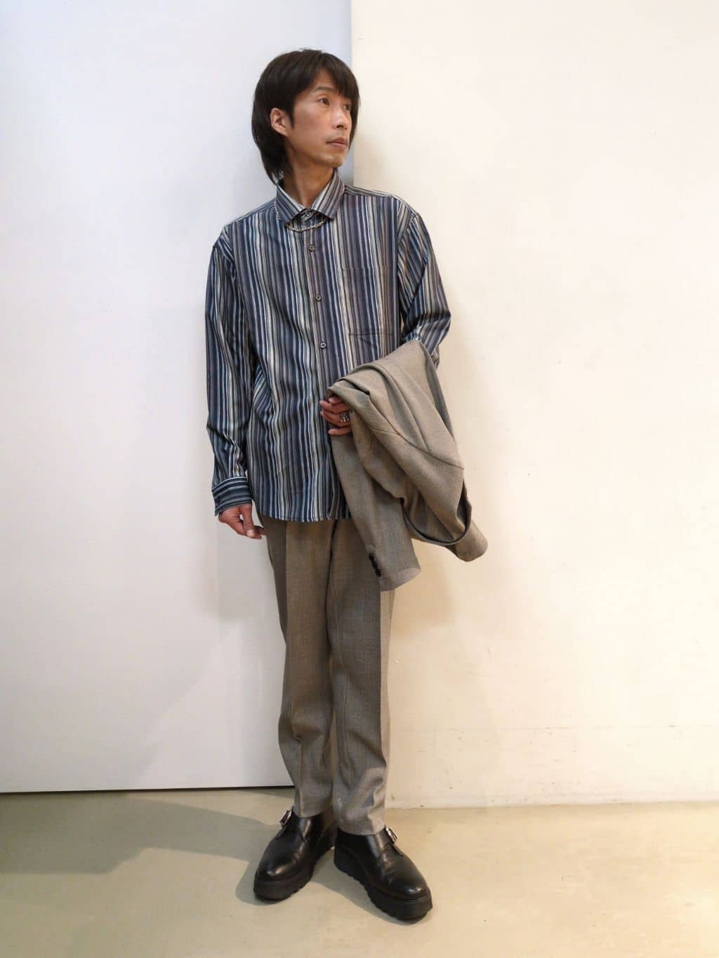 takeさんの「THE SHOP TK｜◆【CAVIAN/キャビアン】リサイクルシャークスキンテーラードジャケット セットアップ可」を使ったコーディネート