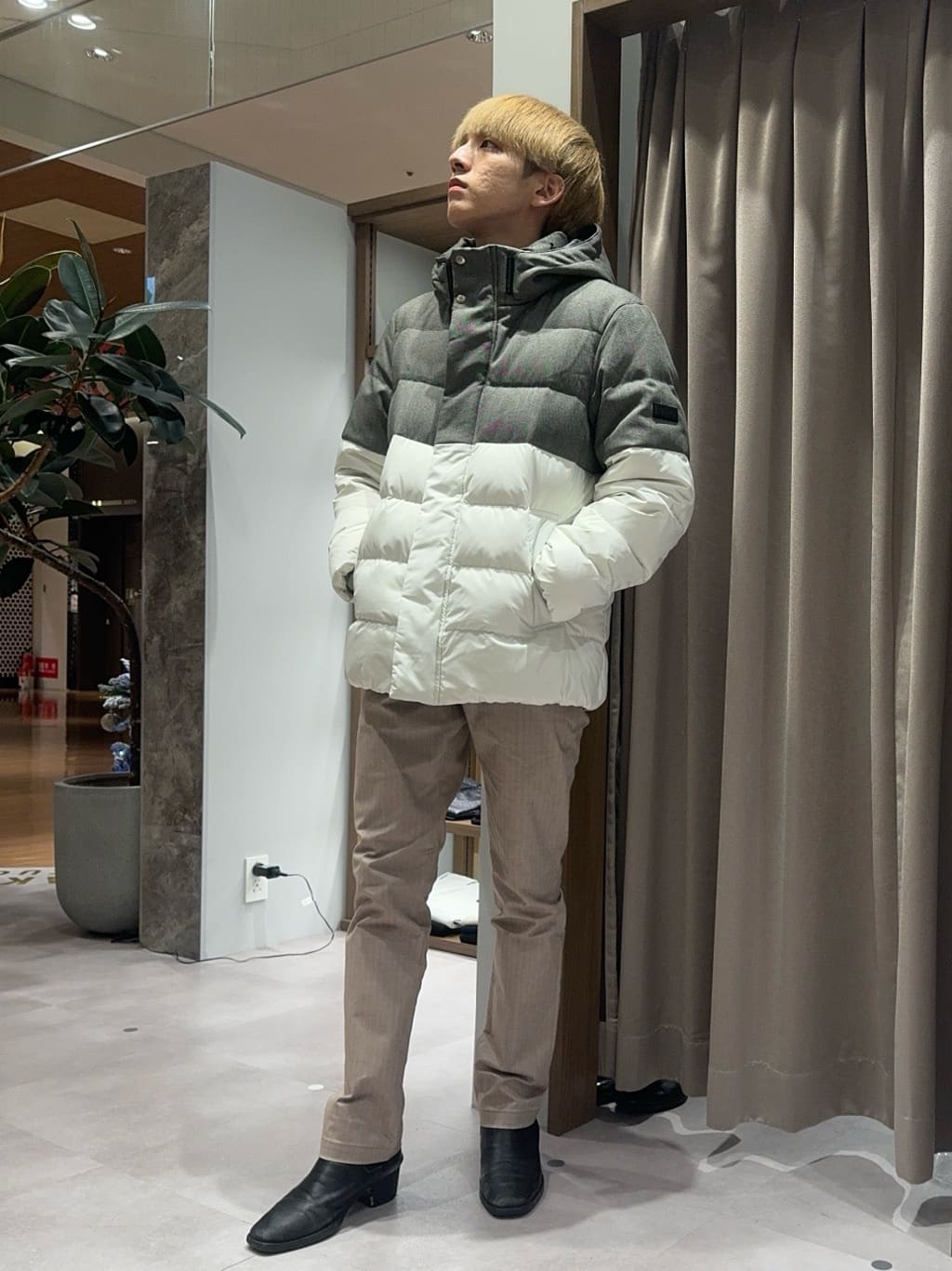 ゆうさんの「TAKEO KIKUCHI｜【Made in JAPAN】播州織 ヘリンボン ストレート パンツ」を使ったコーディネート