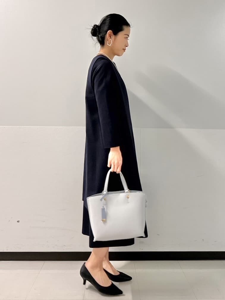 づっきーさんの「OPAQUE.CLIP｜◆《通勤/セットアップ対応》ロングジレ/ダブルクロス【洗濯機洗い可】」を使ったコーディネート