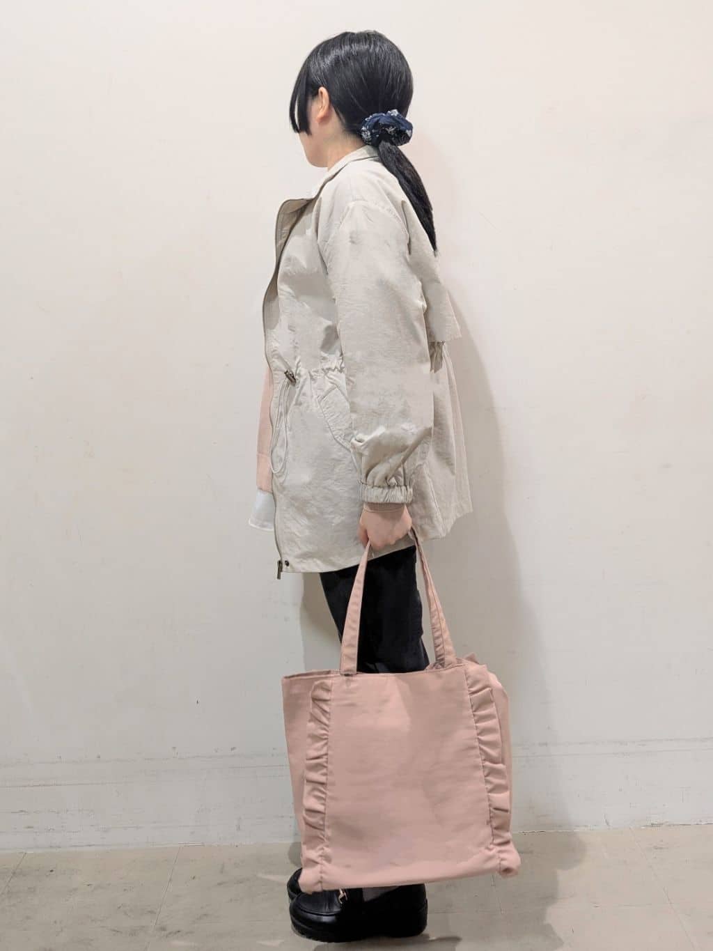 たぼく。さんの「SHOO･LA･RUE｜◆【撥水/防花粉】大人のデイリースタイルに スタンドカラーブルゾン」を使ったコーディネート