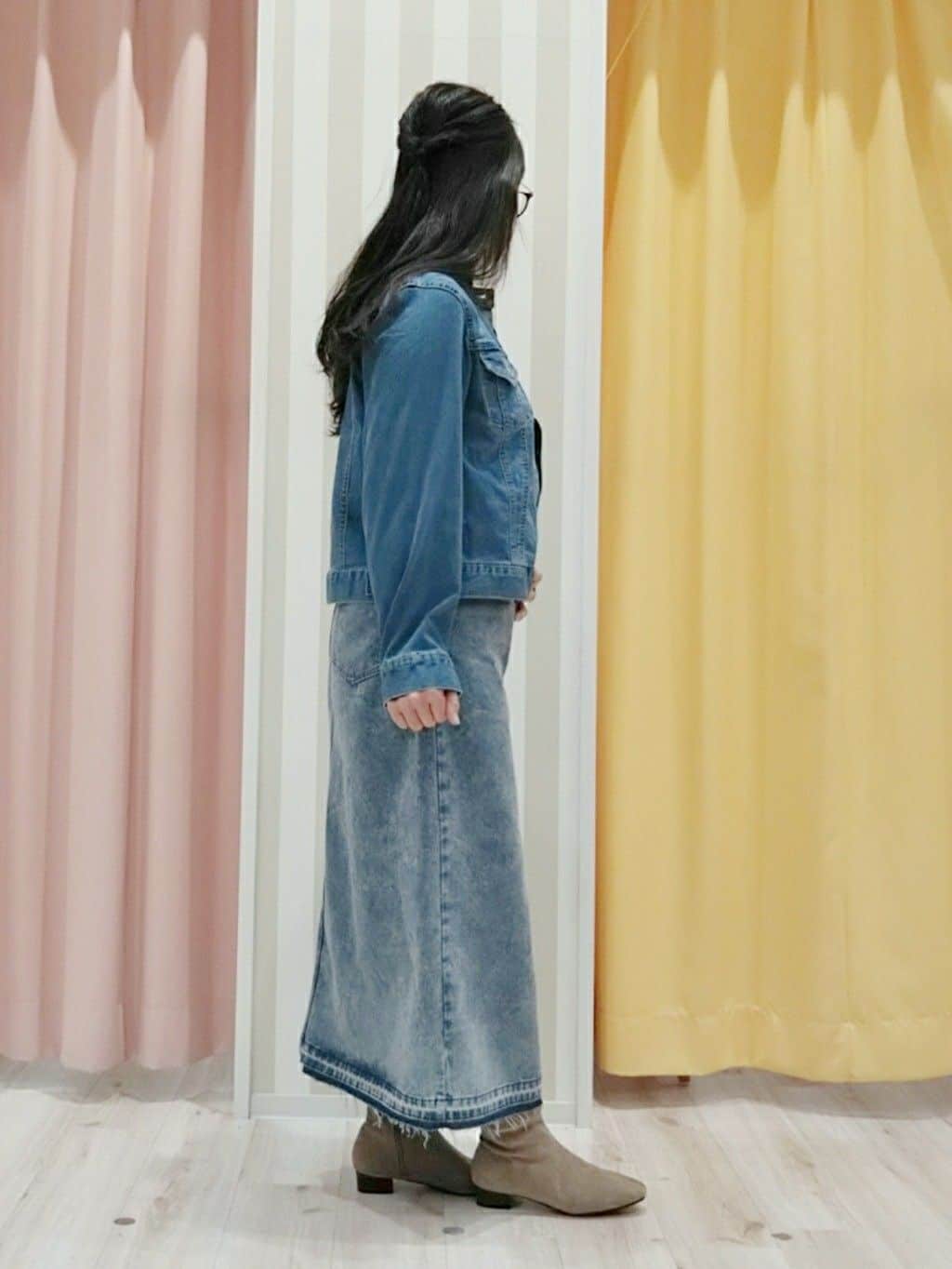 かずみさんの「SHOO･LA･RUE｜◆【S-LL】大人のための ノーカラーデニムジャケット」を使ったコーディネート