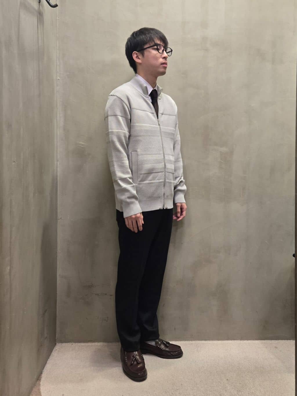 白木駆さんの「TAKEO KIKUCHI｜【Made in JAPAN】市松紋 ドレスシャツ」を使ったコーディネート