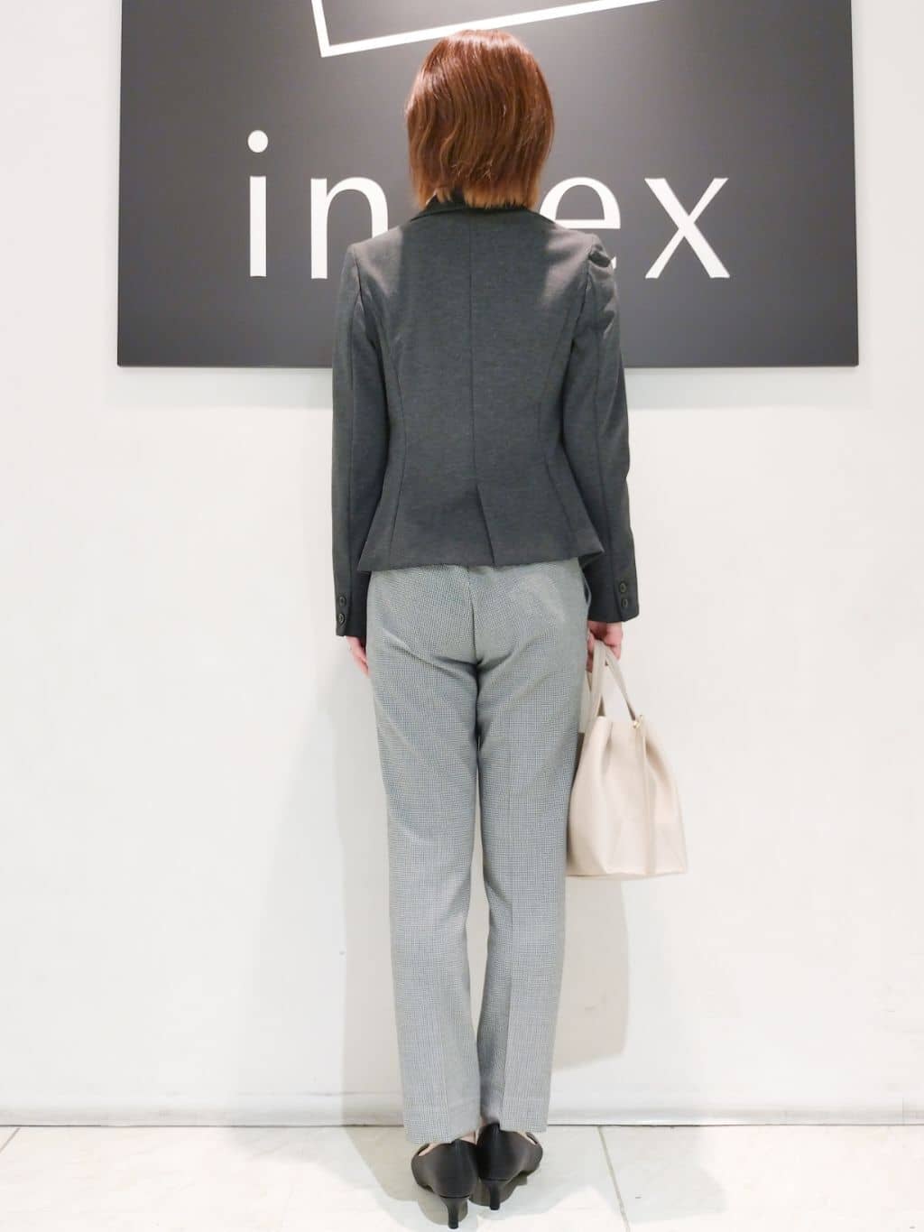 n.さんの「index｜《5色展開／XS-LLサイズ》ストレッチテーラードジャケット／セットアップ対応【イージーアイロン】」を使ったコーディネート