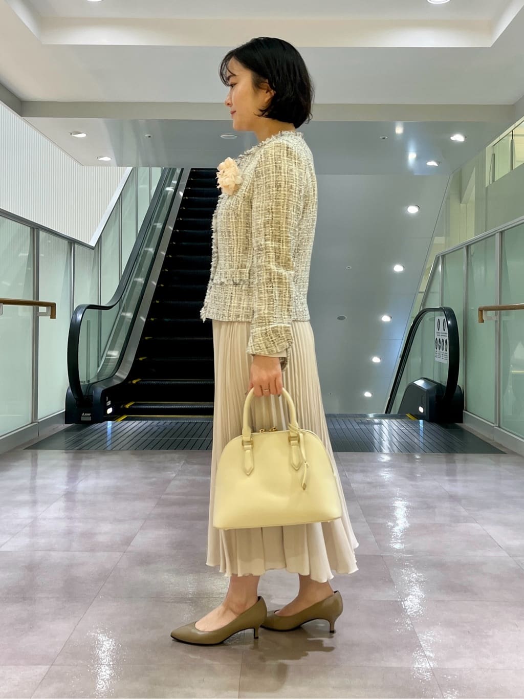 ちりんさんの「UNTITLED｜【追加/日本製】ブーケフラワーコサージュ」を使ったコーディネート