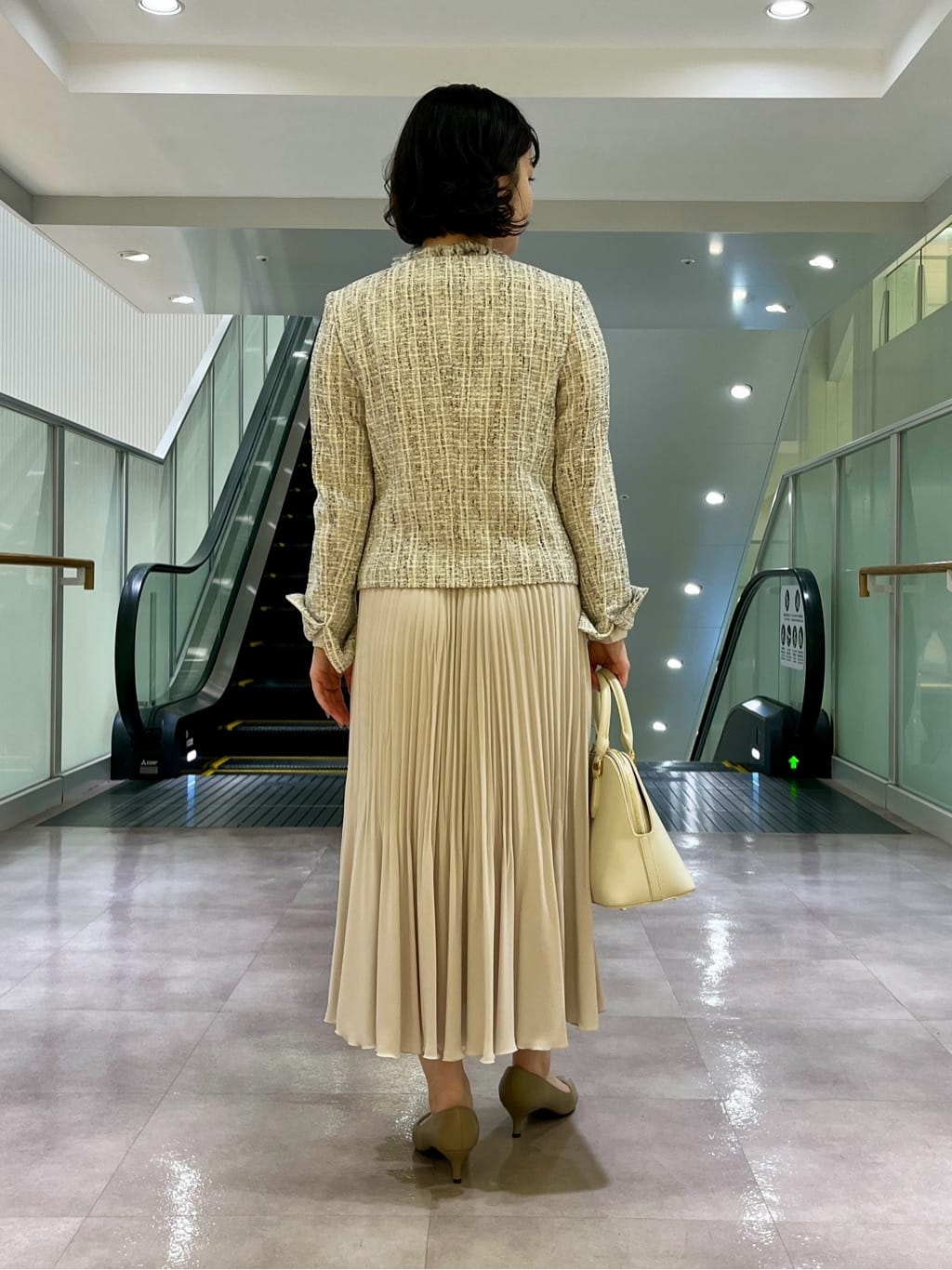 ちりんさんの「UNTITLED｜【追加/日本製】ブーケフラワーコサージュ」を使ったコーディネート