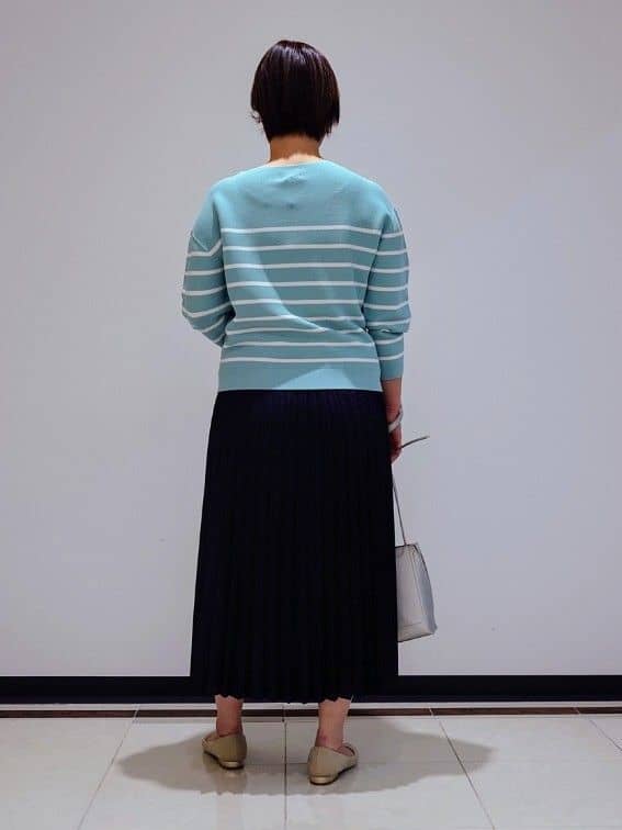 gissyさんの「INDIVI｜◆【洗える／無縫製／6色展開】袖フォルム ボートネックニット」を使ったコーディネート
