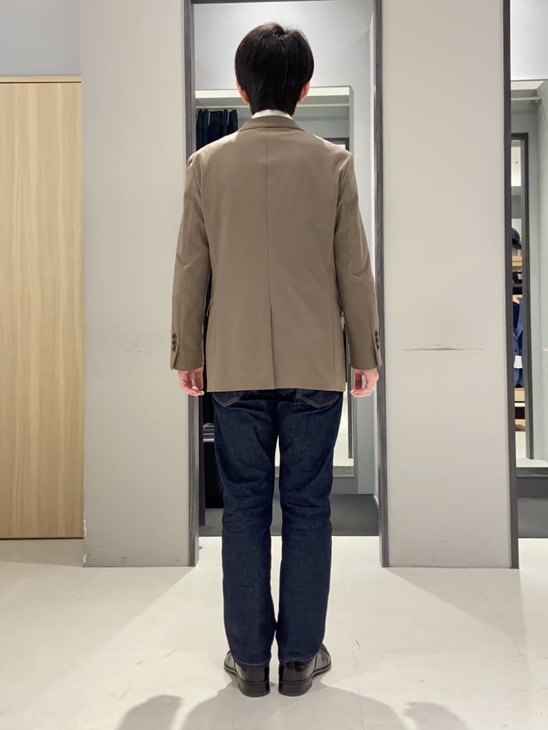わいずみさんの「TAKEO KIKUCHI｜【360&deg;ストレッチ／セットアップ対応】None Of Stress ジャケット」を使ったコーディネート