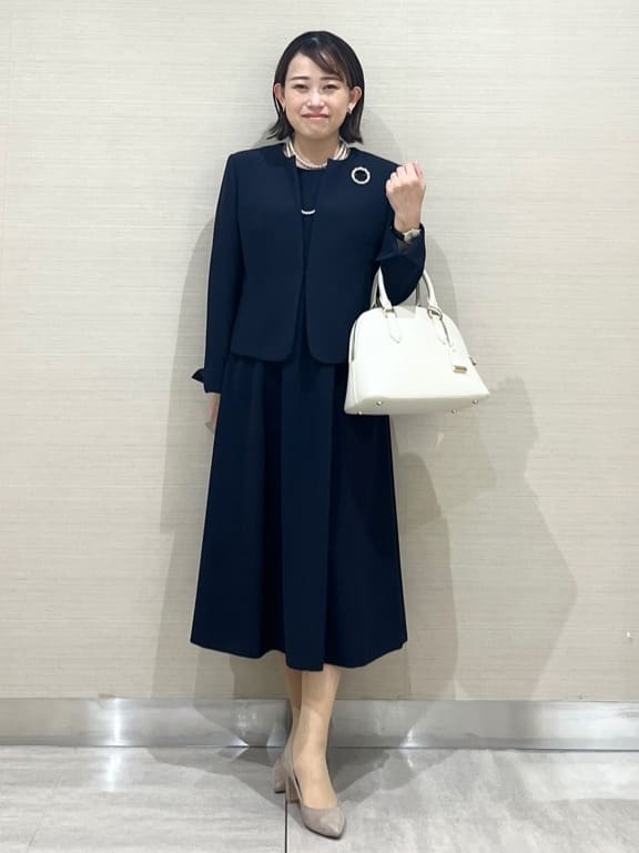 なつよさんの「UNTITLED｜◆【通勤スーツ】ノーカラージャケット」を使ったコーディネート