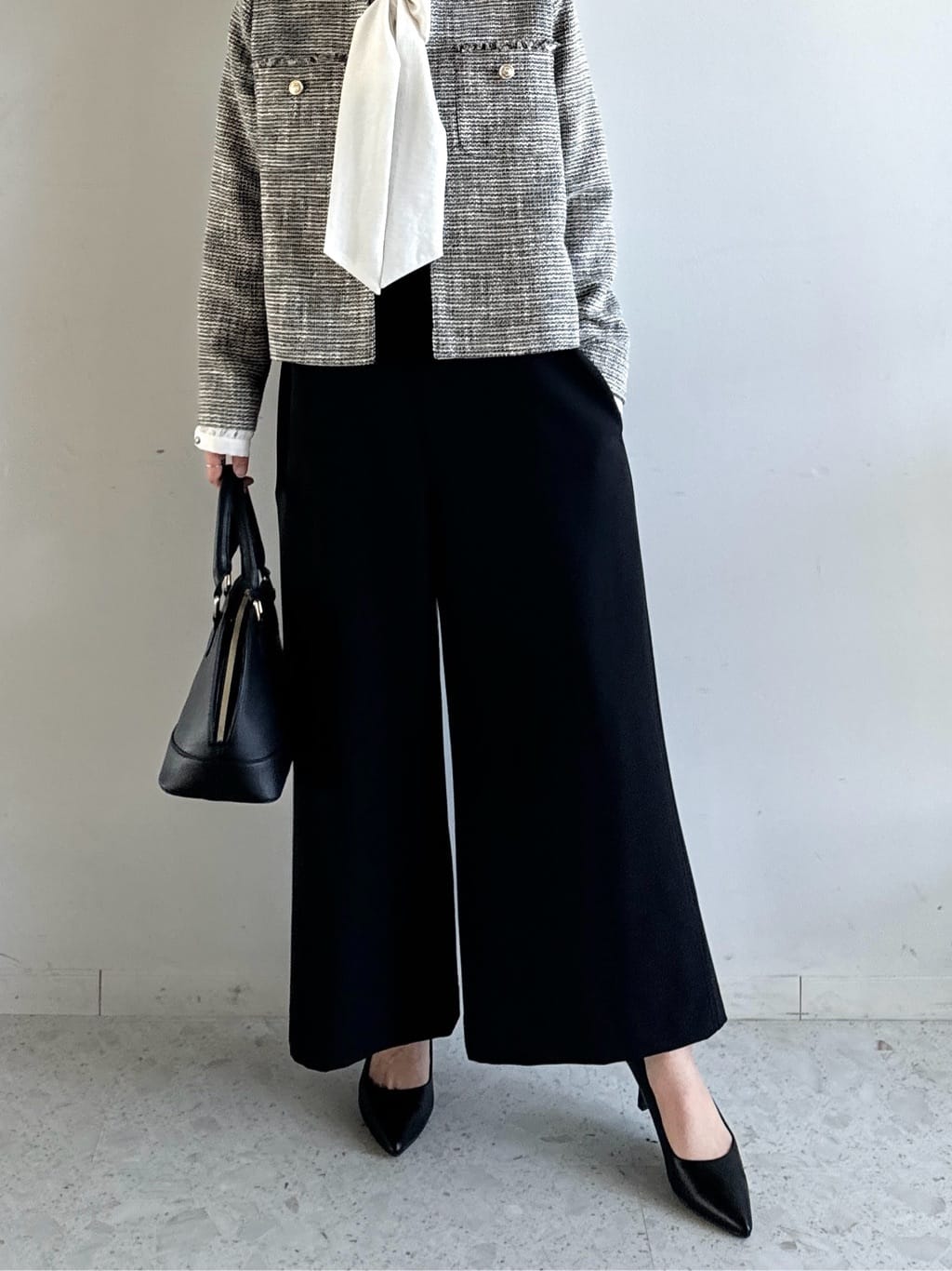 omaさんの「THE SHOP TK｜◆【ONOFF活躍/セレモニー/通勤】ツイードノーカラージャケット/洗える」を使ったコーディネート
