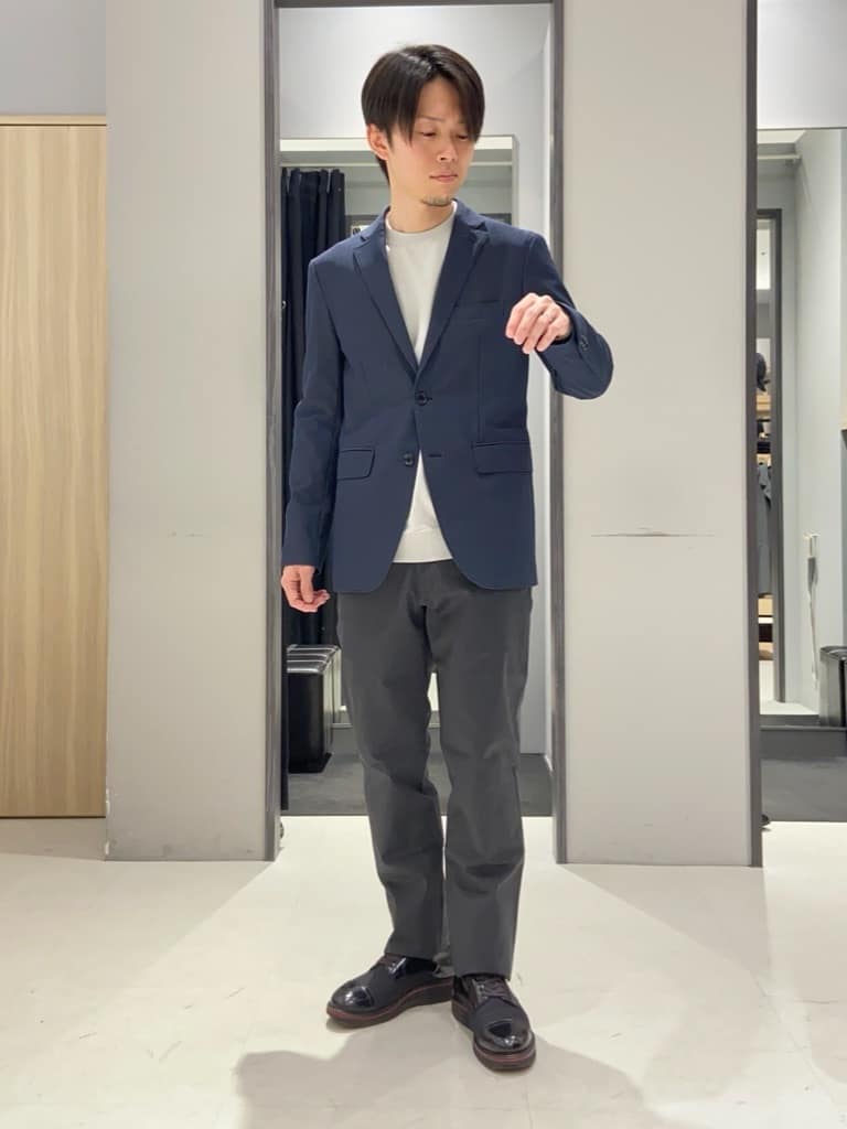 わいずみさんの「TAKEO KIKUCHI｜【360&deg;ストレッチ／セットアップ対応】None Of Stress ジャケット」を使ったコーディネート