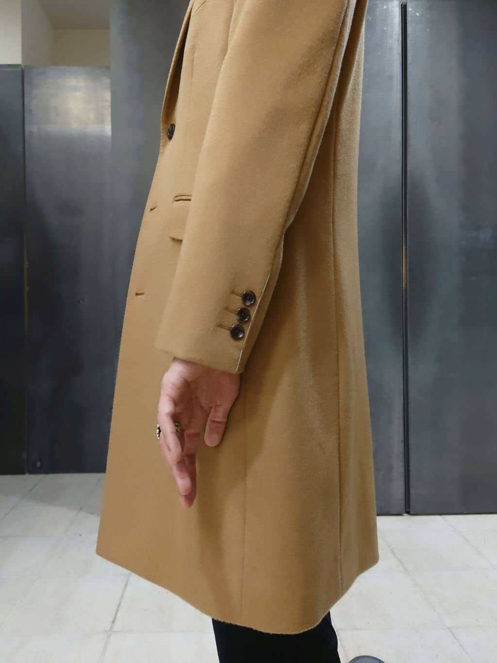 kawamuさんの「TAKEO KIKUCHI｜ウールカシミヤブレンド チェスターコート」を使ったコーディネート