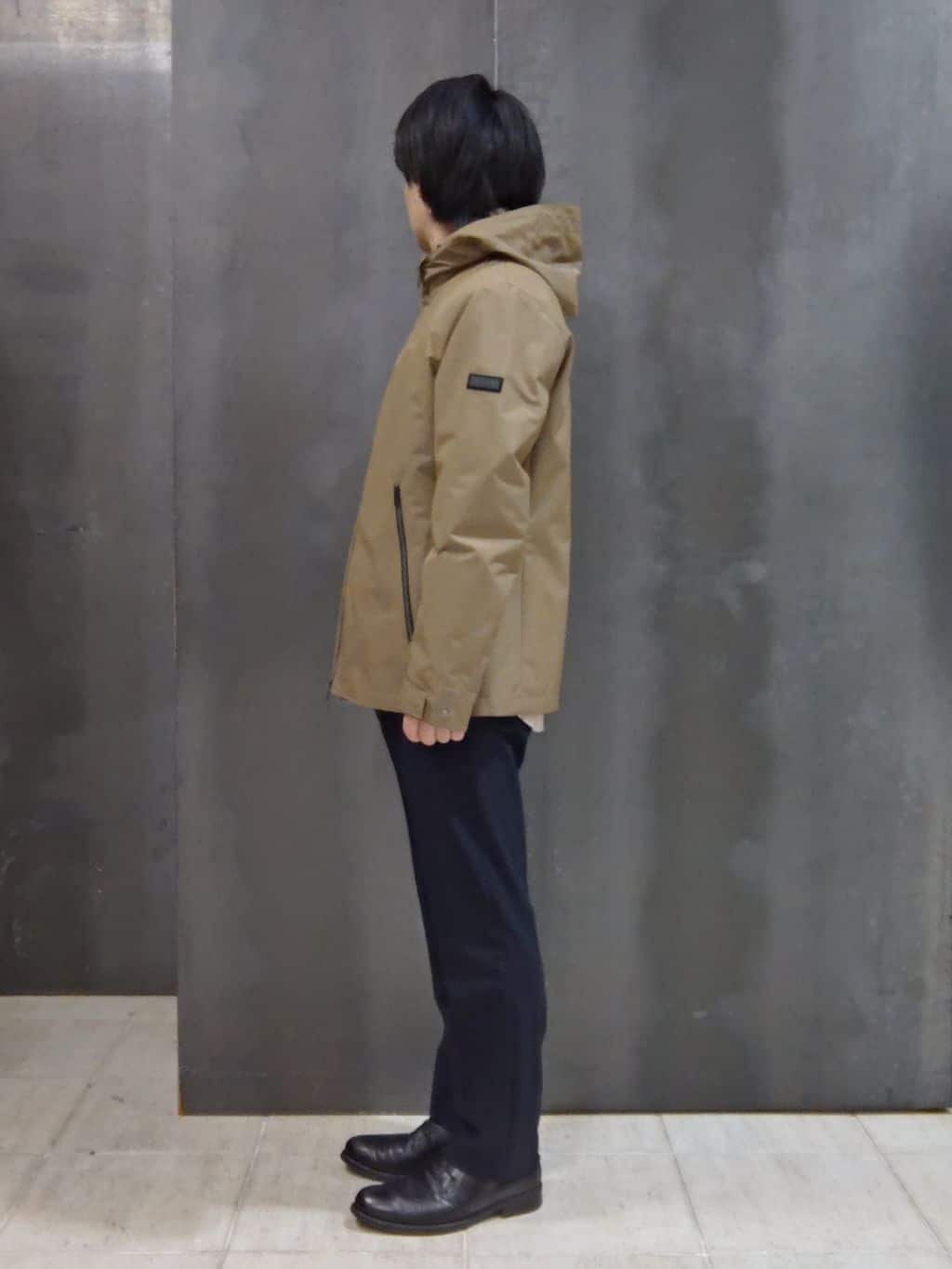 shiominさんの「TAKEO KIKUCHI｜ハットモチーフ ジャカード ストライプ シャツ」を使ったコーディネート