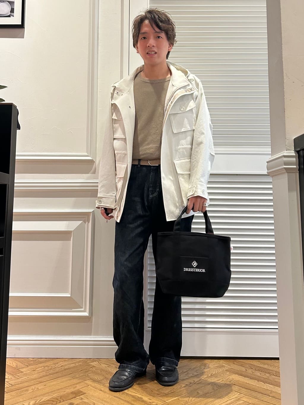 須田　慎二郎さんの「DRESSTERIOR｜【撥水加工/Safari5月号掲載】ローファー」を使ったコーディネート