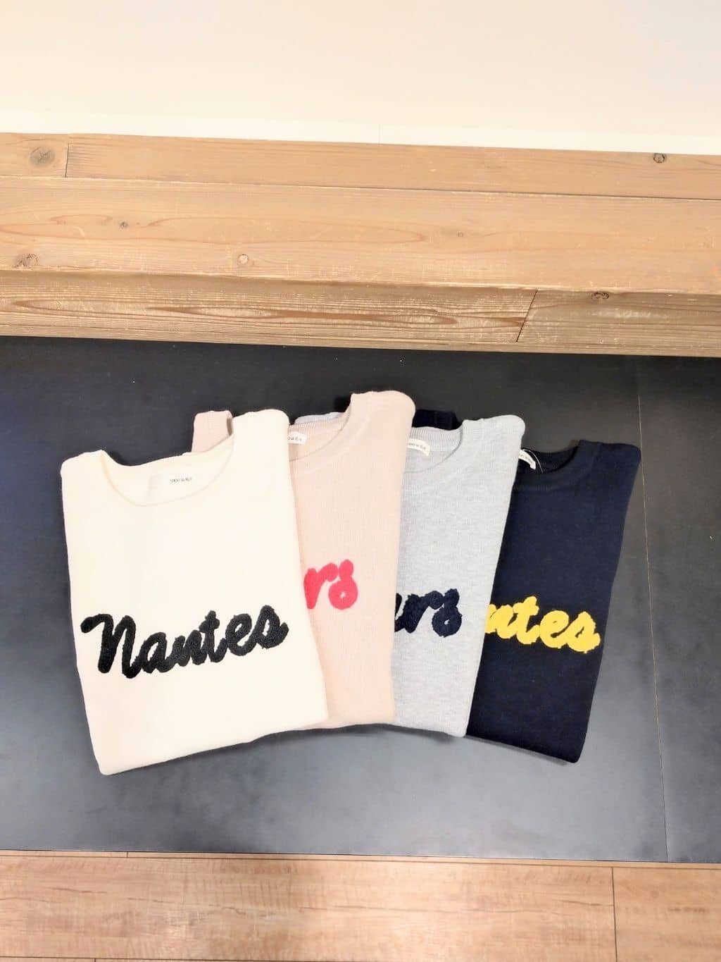 asaさんの「SHOO･LA･RUE｜◆【S-LL】大人のための ノーカラーデニムジャケット」を使ったコーディネート